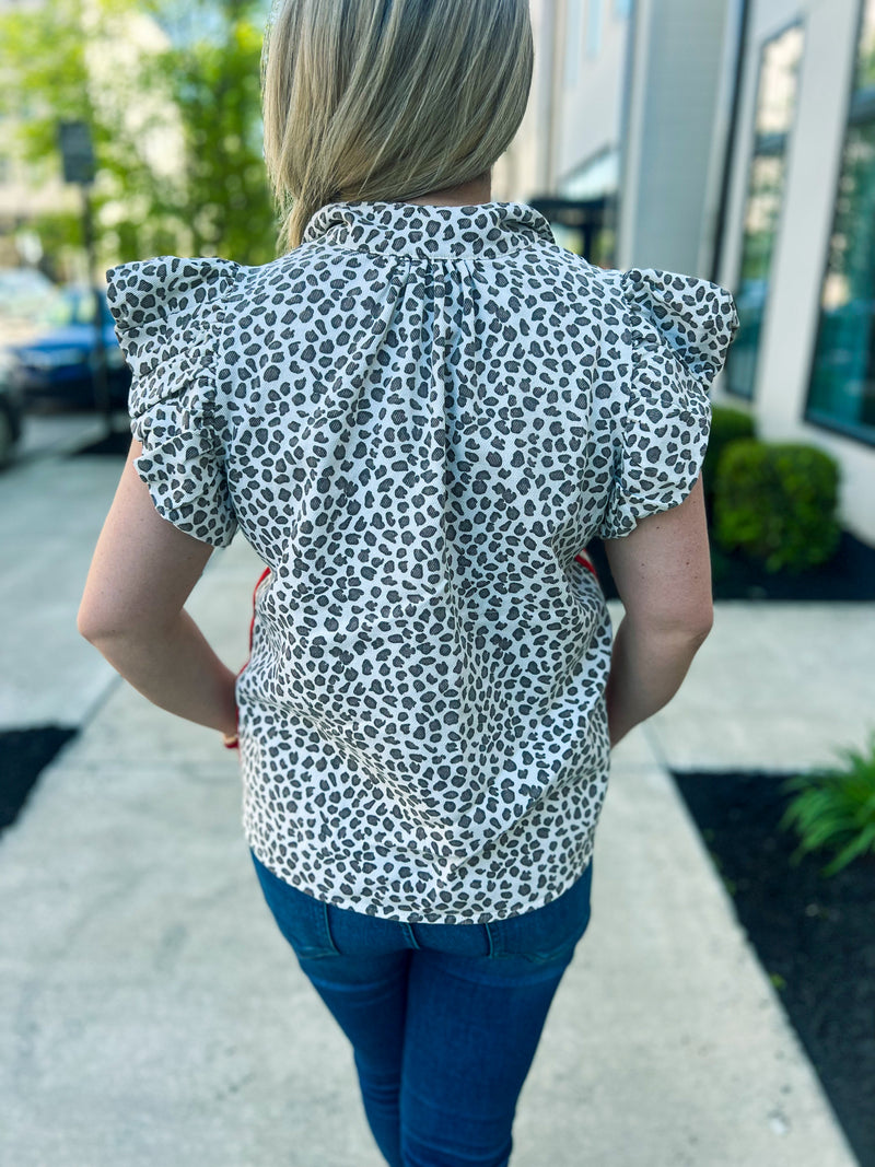 Animal Print Ruffle Top Entro