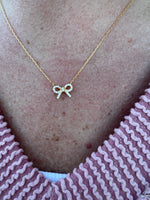 Bow Necklace