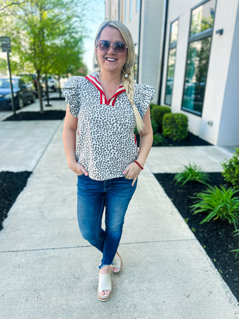 Animal Print Ruffle Top Entro