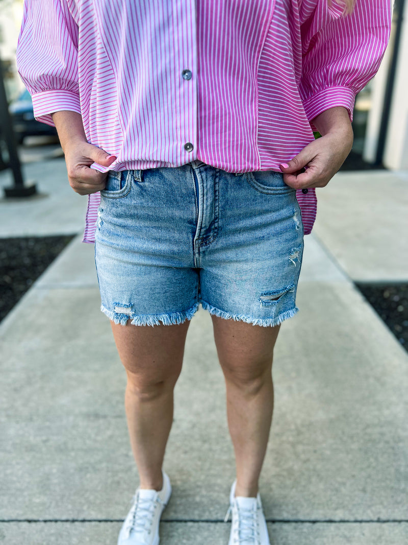 Medium Wash Risen Shorts