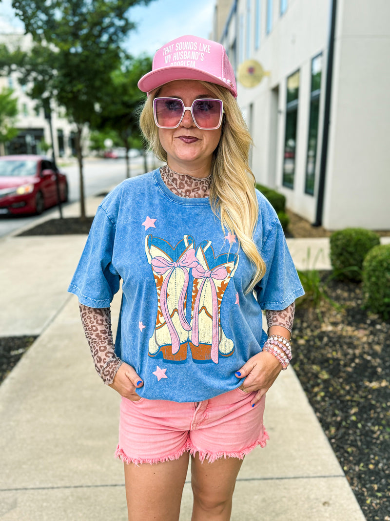Boots N Bows Zutter Tee