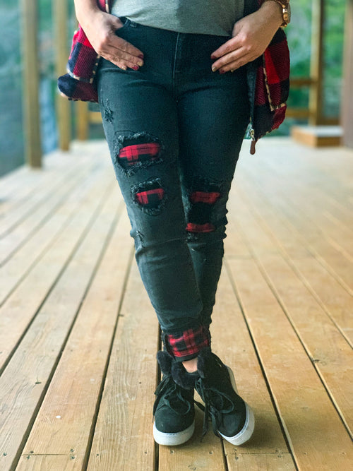 Judy Blue Buffalo Plaid Skinny Jeans